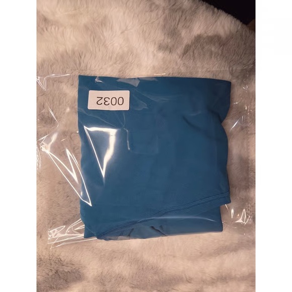 Lululemon Align High Rise Crop Leggings Teal Size 6 - Picture 4 of 4